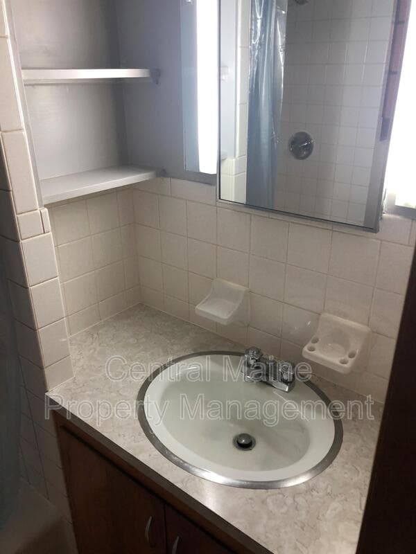 Lewiston Condo: 18 Horton St. #3B