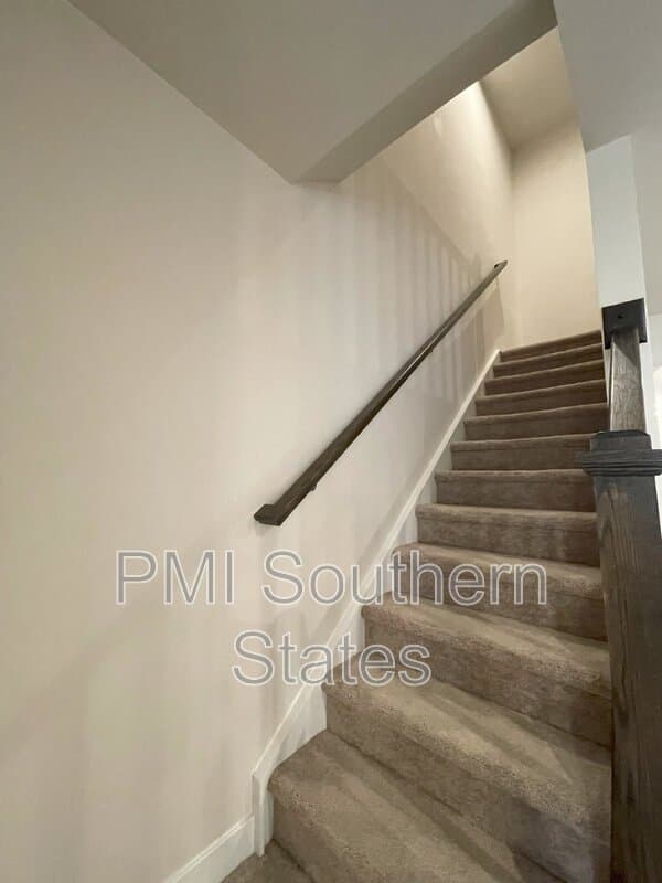 Simpsonville Condo: 218 Clearwood Dr