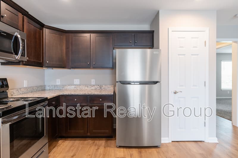 Louisville Condo: 7312 Tiger Way