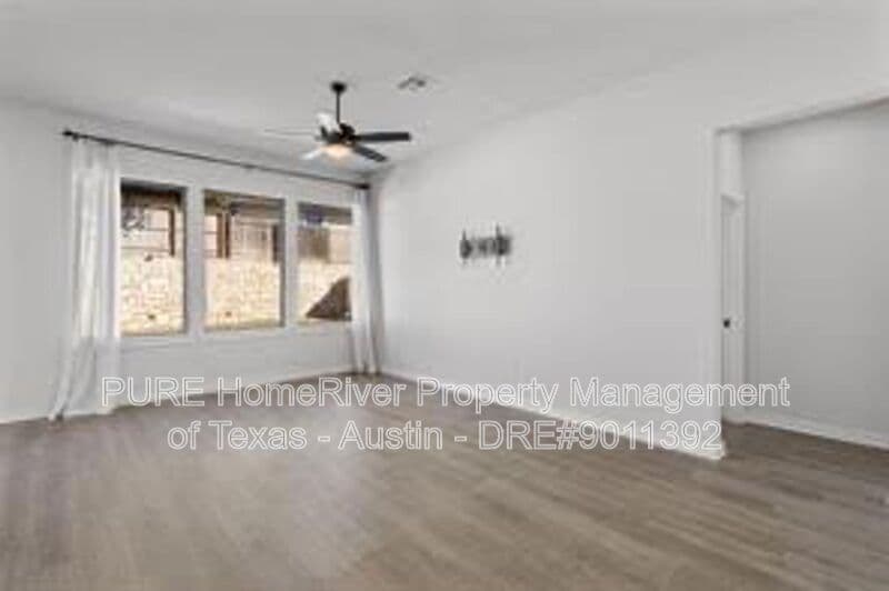 Georgetown House: 336 Berkeley Pl