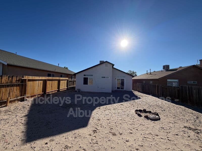 Albuquerque House: 10627 Brookline Pl. NW