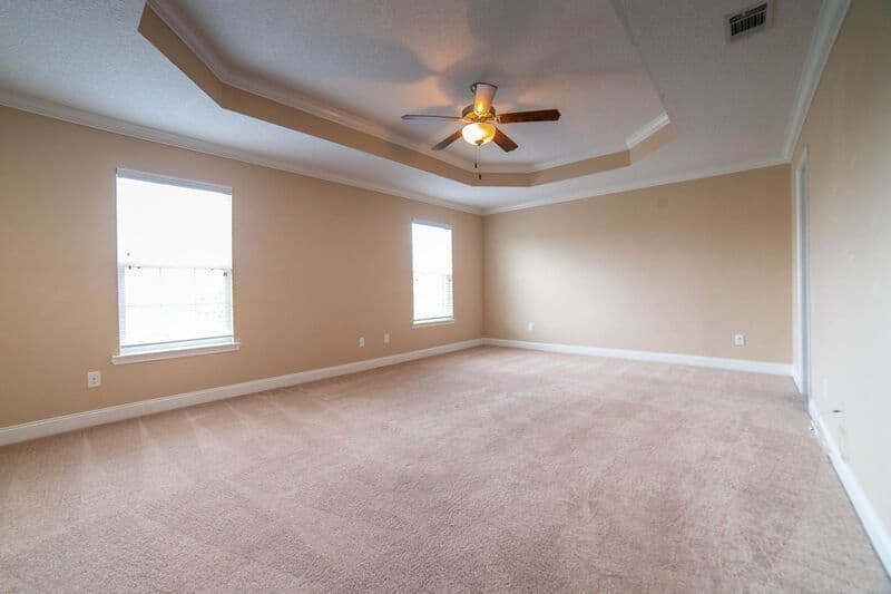 Hinesville House: 211 Augusta Way