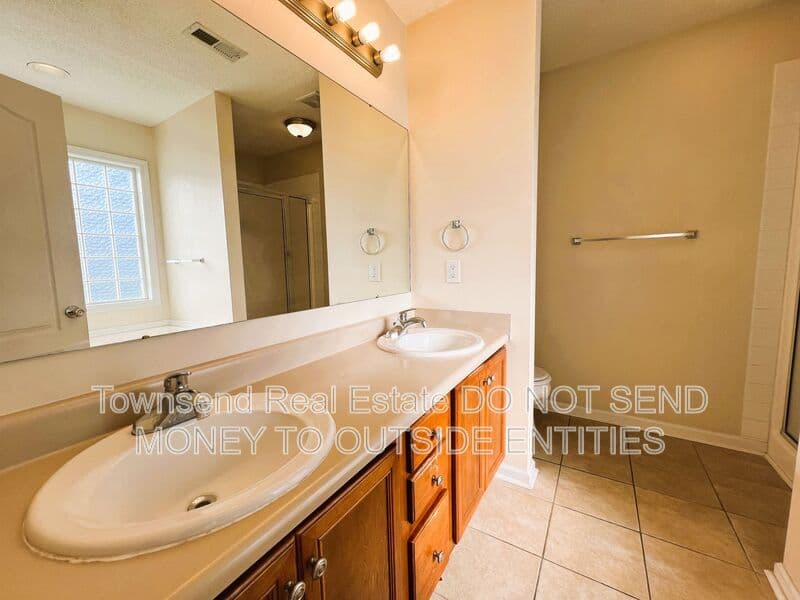 Hope Mills House: 4417 Harborgate Rd.