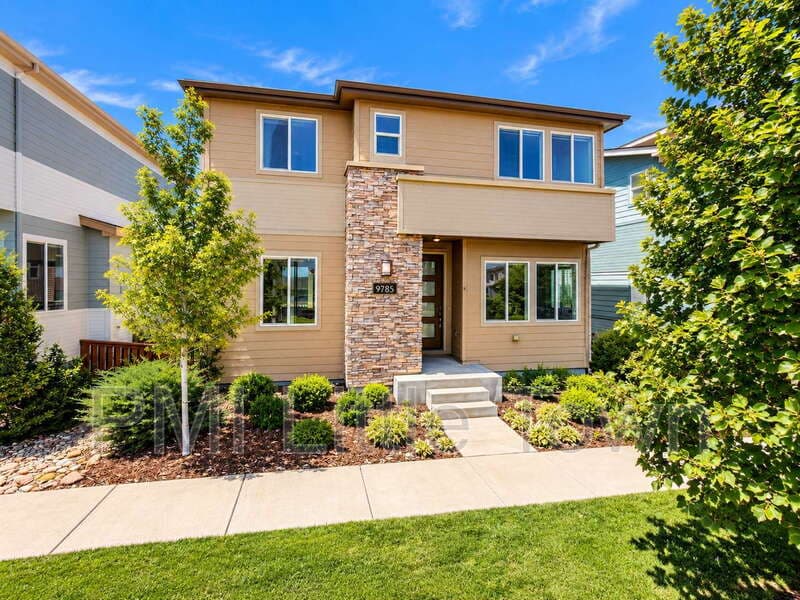Highlands Ranch House: 9785 Dunning Circle