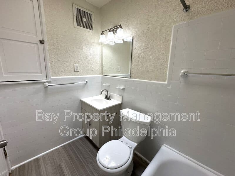 Philadelphia Condo: 2809 W Queen Ln