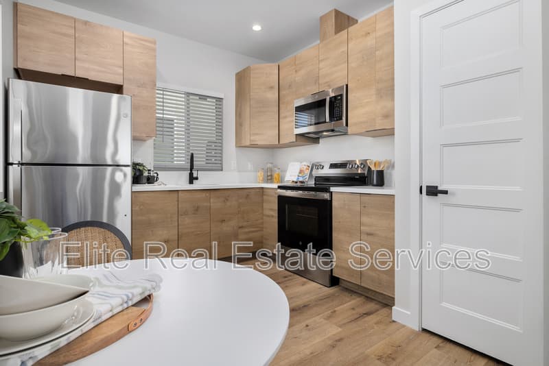 San Diego Condo: 3315 Clairemont Mesa Boulevard - 1