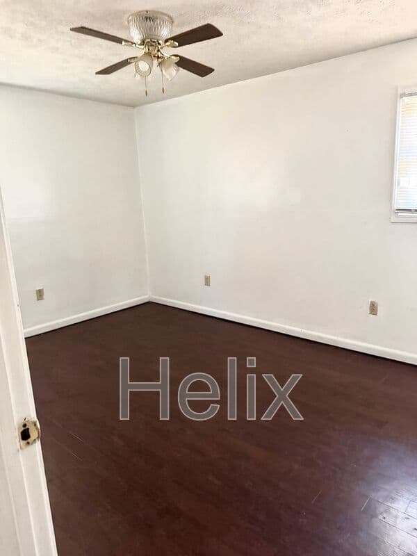 Jackson House: 1654 Camellia Ln