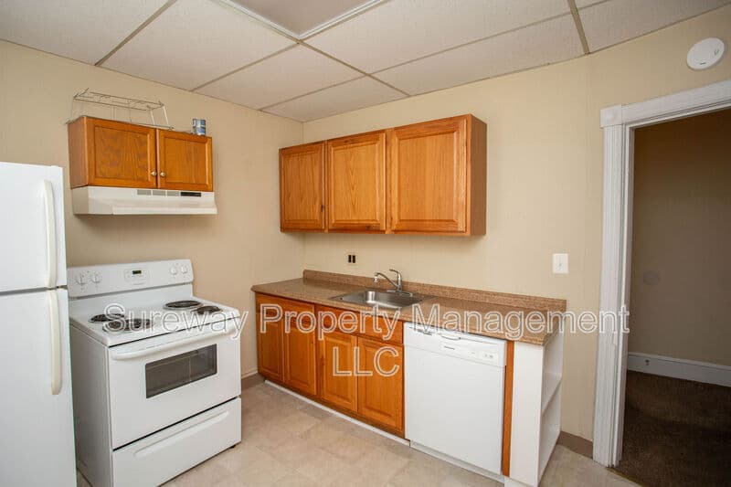 Mount Holly Condo: 224 Rutland Ave