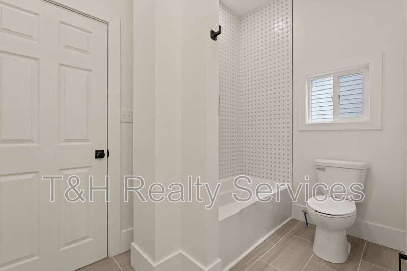 Indianapolis House: 47 Schiller Street