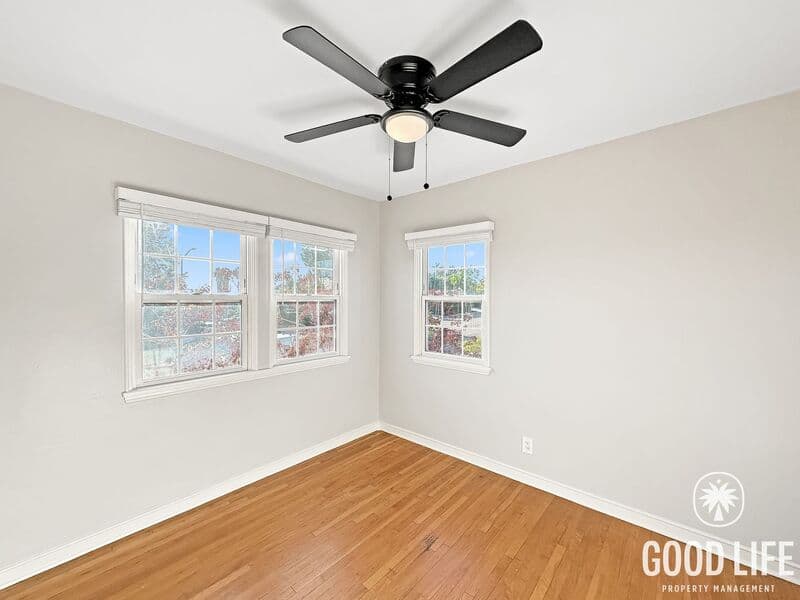 San Diego House: 4911 College Ave