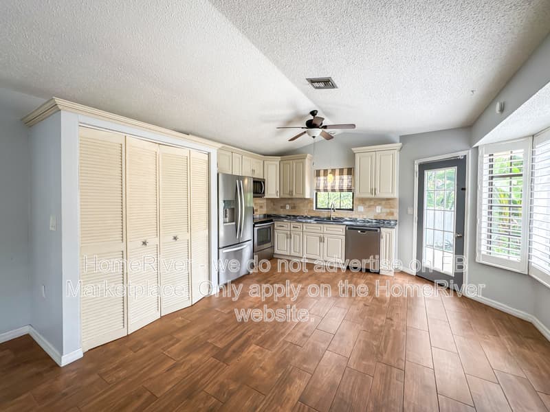 Rotonda West Condo: 255 Boundary Blvd