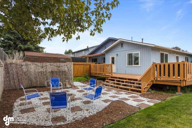 Anchorage Condo: 10601 Boysenberry Pl.