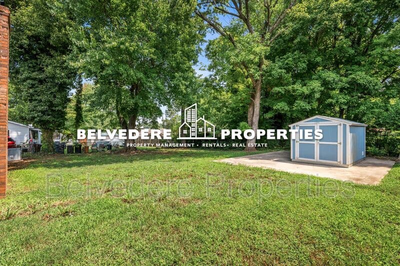 Greensboro House: 3005 Kilkenny Ave