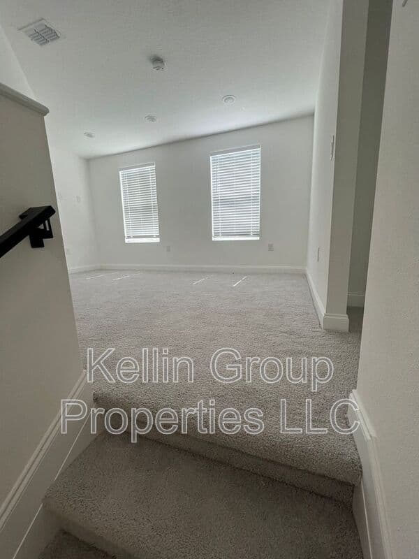 Winter Haven House: 2281 Whitley Ln