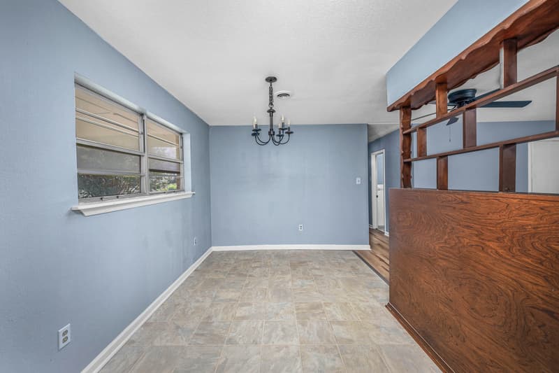Lawton House: 4802 Southeast Avalon Avenue