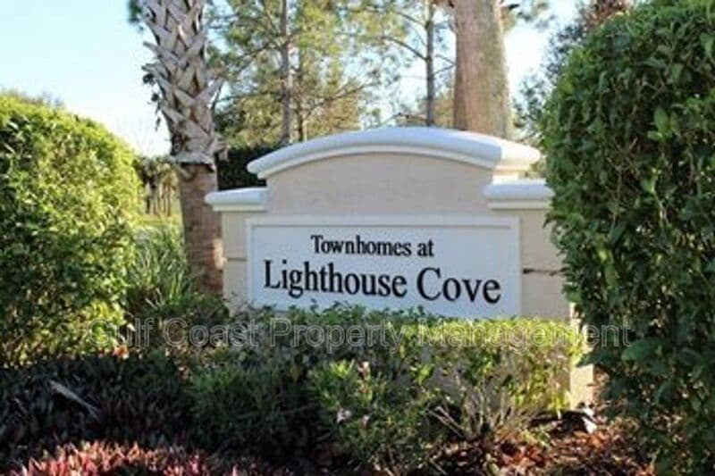 Bradenton Townhome: 233 Cape Harbour Loop