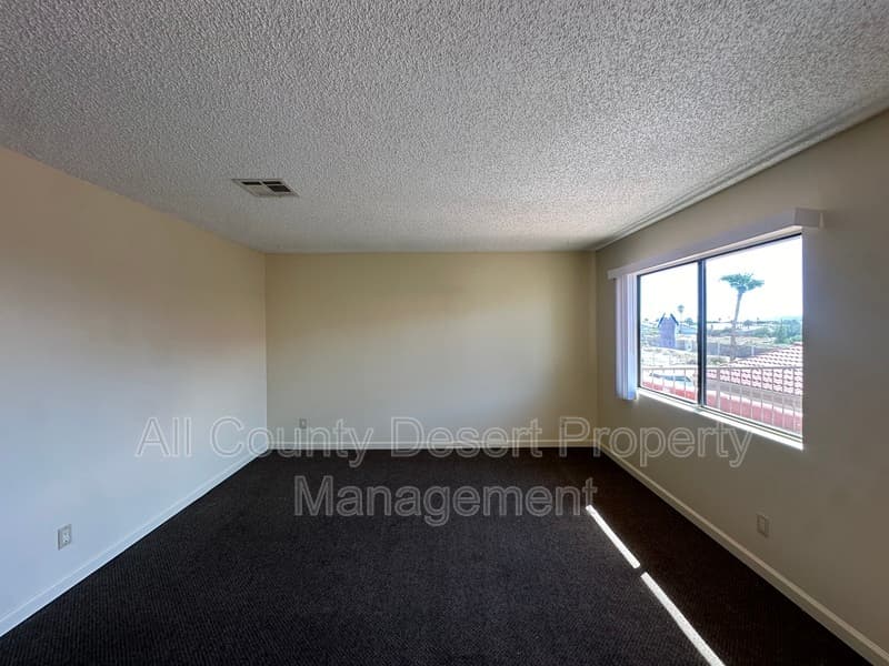 Desert Hot Springs Condo: 13079 Eliseo Rd