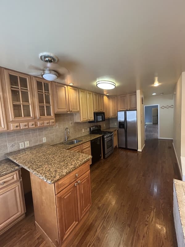Baltimore Townhome: 22 East 24th Street - 1
