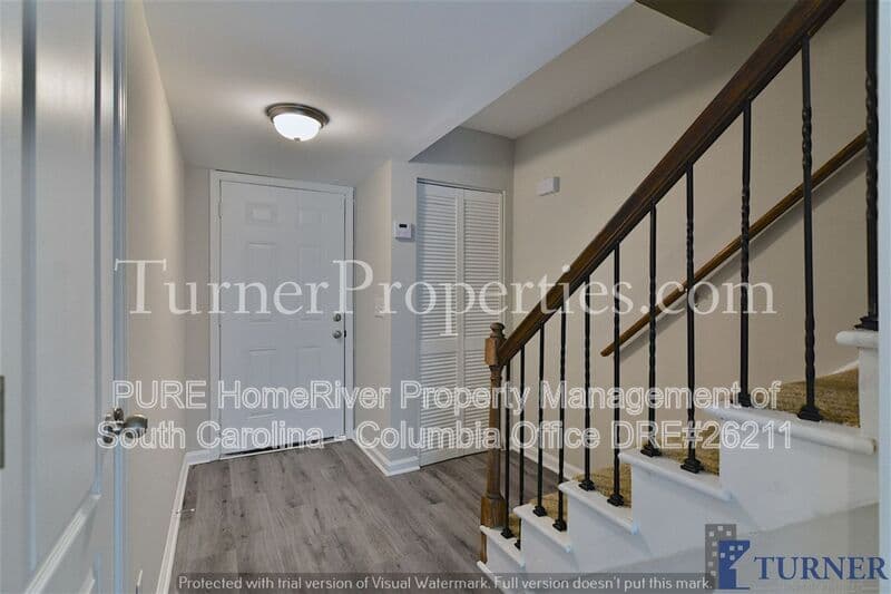 Columbia House: 308 Percival Rd