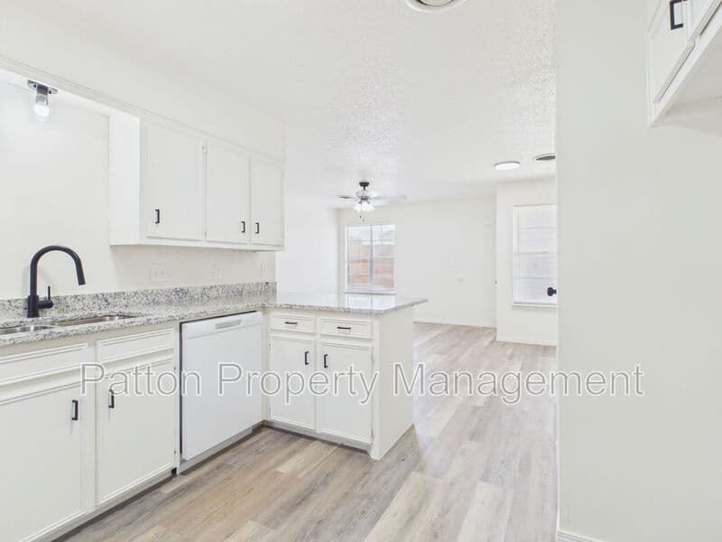 Amarillo Condo: 1929 Howard