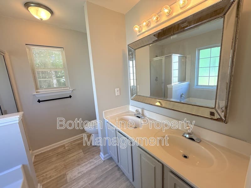 Charlotte House: 5441 Realtree Ln