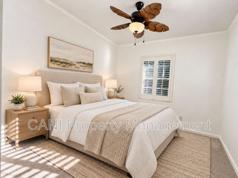 Altamonte Springs House: 450 Forest Lake Drive