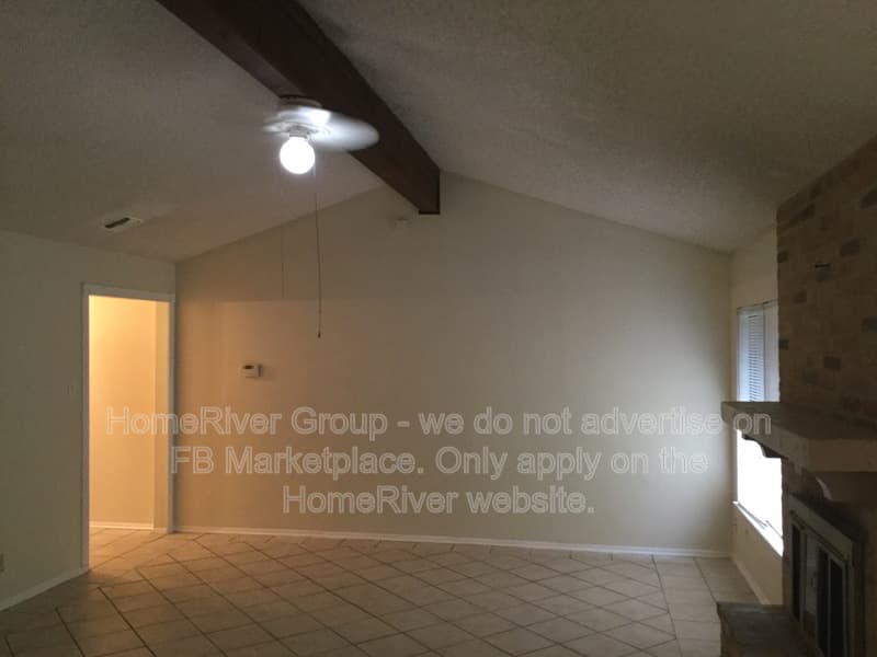 San Antonio House: 1051 Gallatin Dr