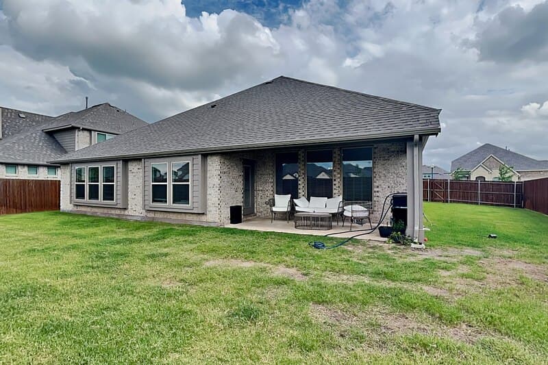 Forney House: 335 Chapel Hill Dr