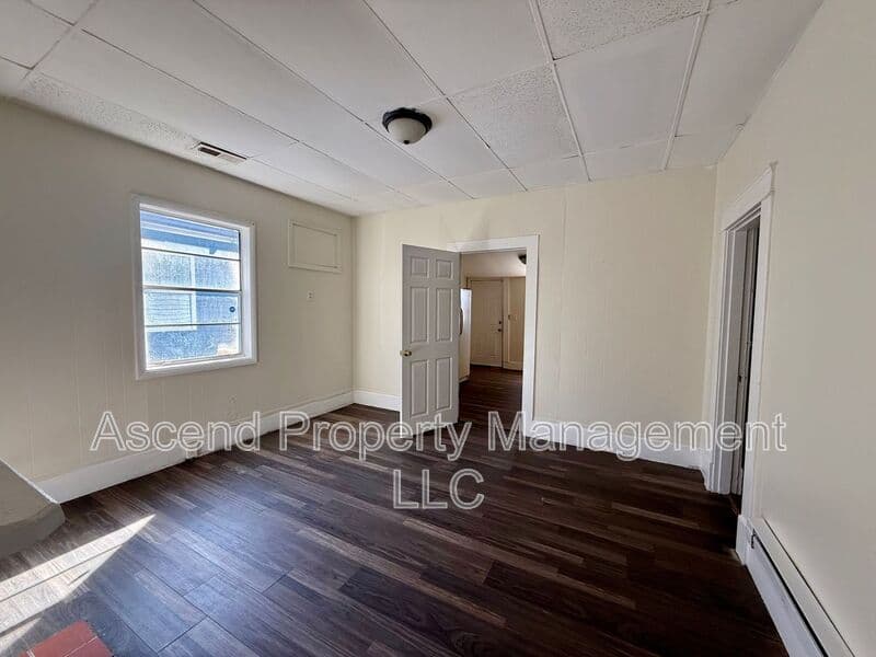Chattanooga Condo: 2810 E 46th St, Chattanooga, TN 37407 - Unit B