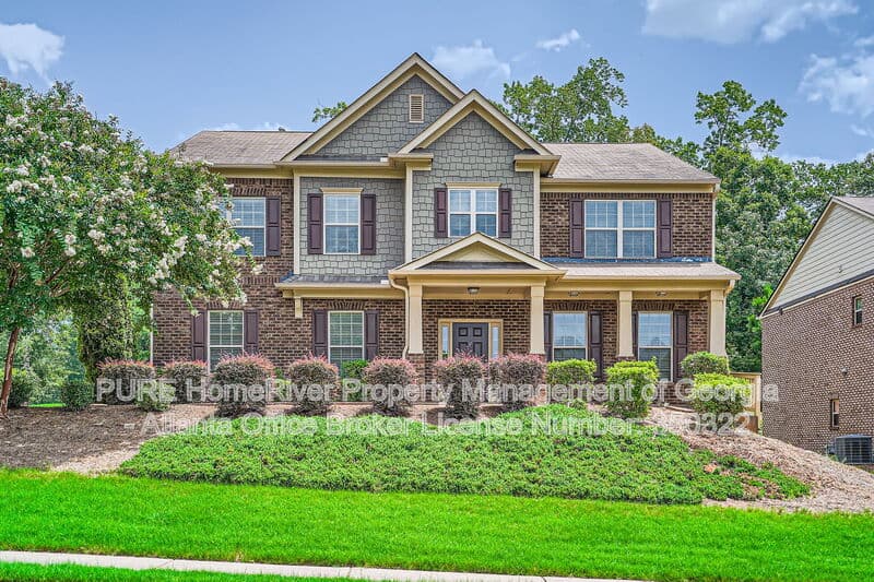 Suwanee House: 1610 Burgess Trl