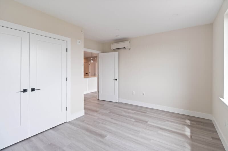 Flemington Condo: 70 Church St