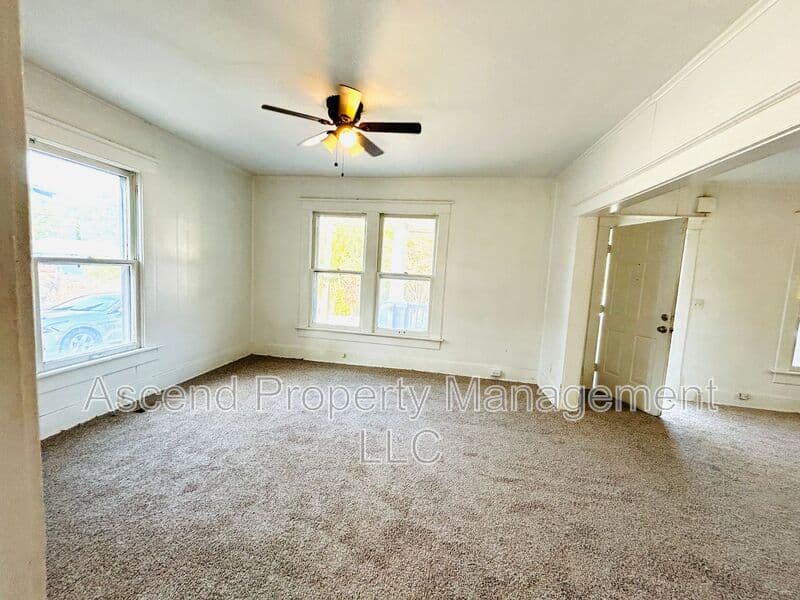 Chattanooga House: 1006 Rockway Dr