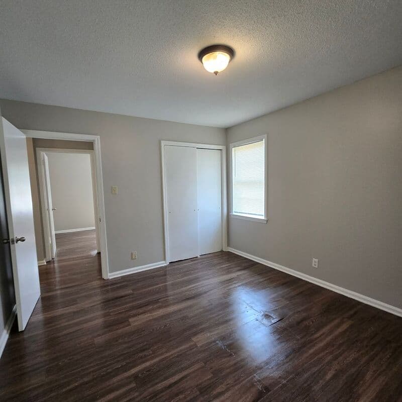 Memphis House: 3489 Overton Crossing St