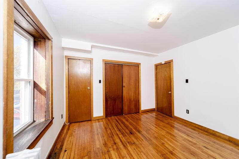 Troy Condo: 3 115th Street - 7