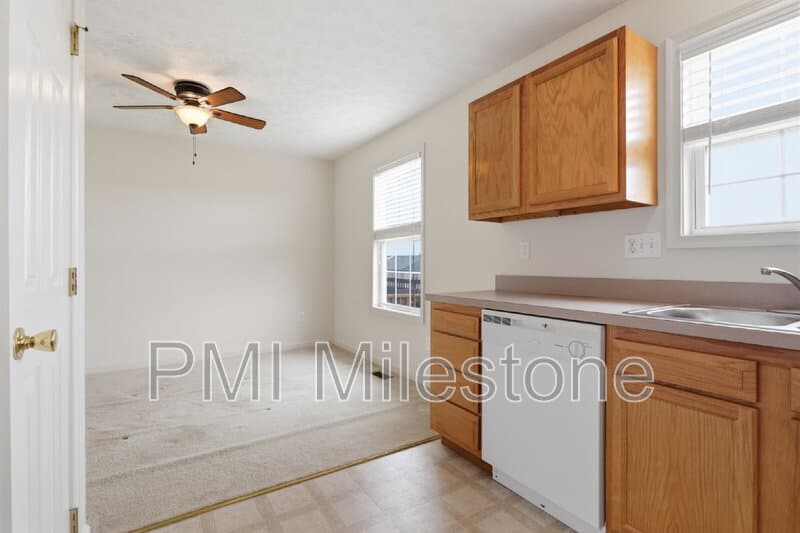 Martinsburg Townhome: 75 Foal Lane