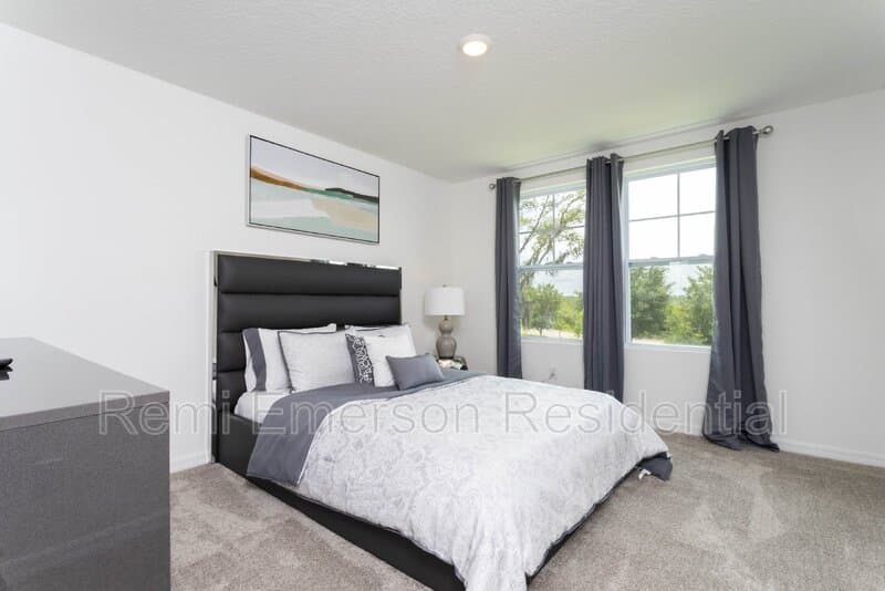 Davenport Townhome: 624 Benoi Drive