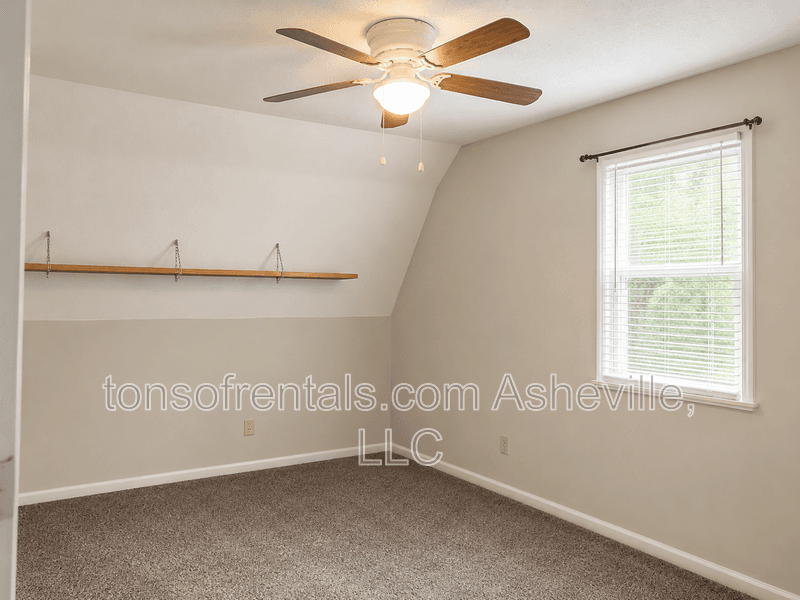 Black Mountain Condo: 26 Craven Hill Circle