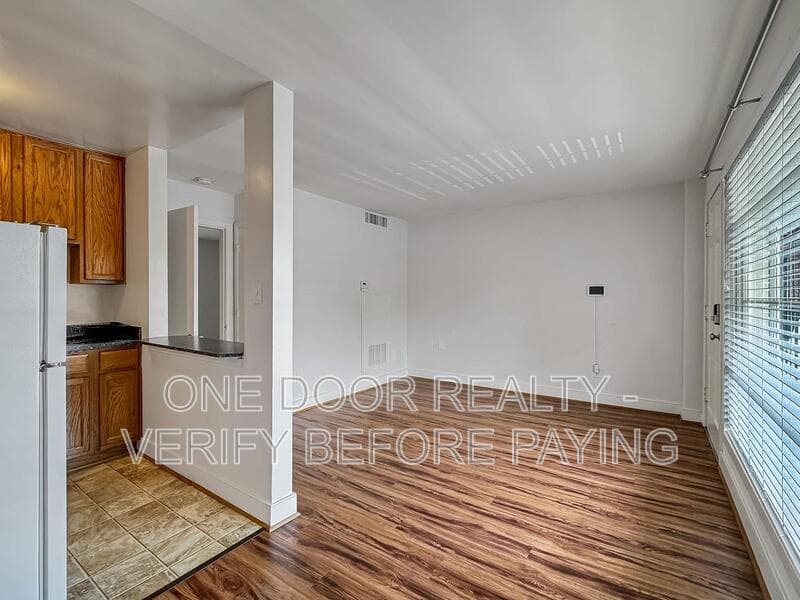 Williamsburg Condo: 732 Scotland Street