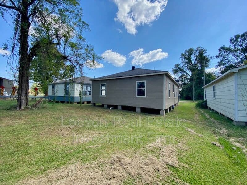 Bossier City House: 545 Wyche St.
