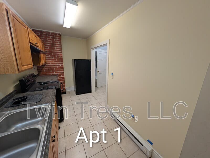 Mount Jackson Condo: 5958 Main Street