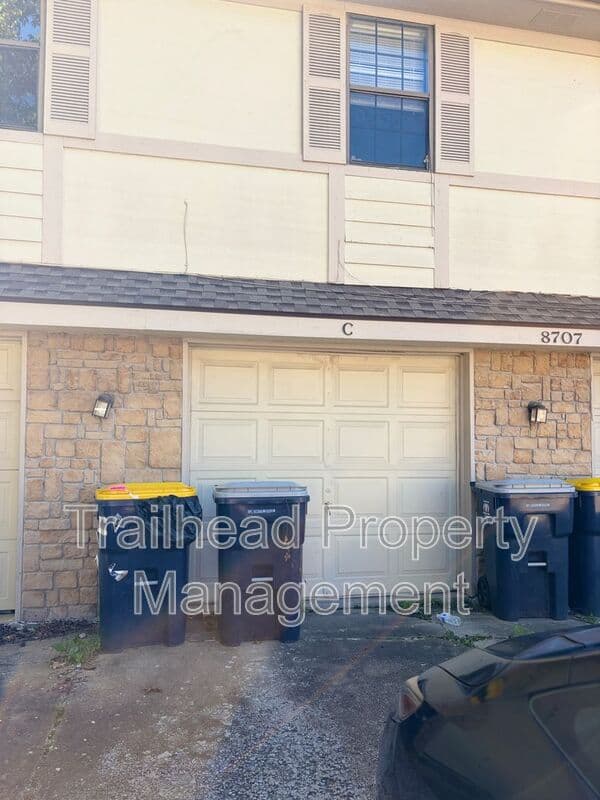 Kansas City House: 8707 NW 82ND Terrace