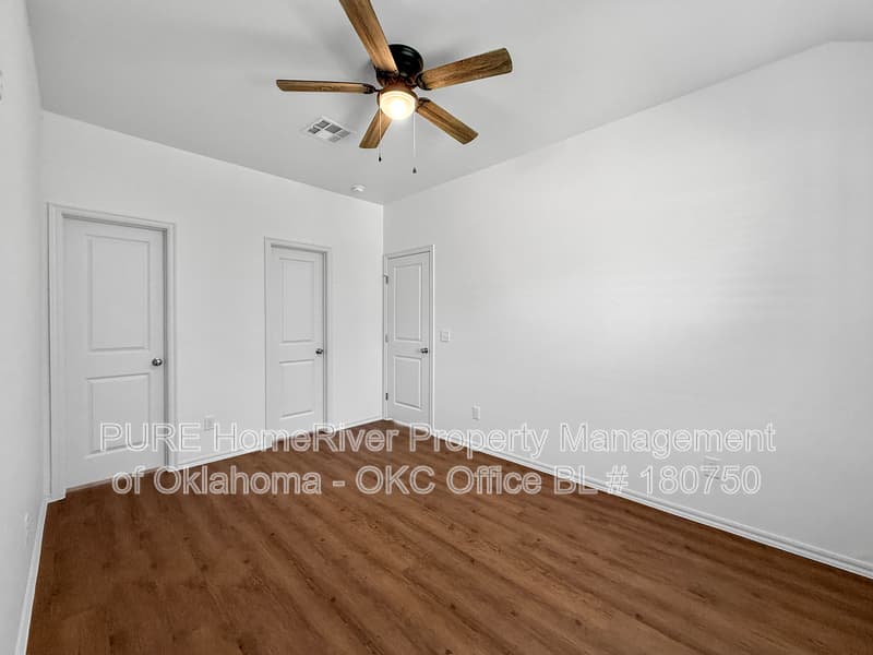 YUKON Condo: 10624 SW 16TH TER
