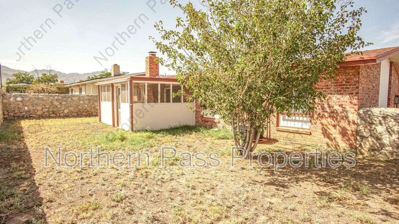 El Paso House: 4900 Sagittarius