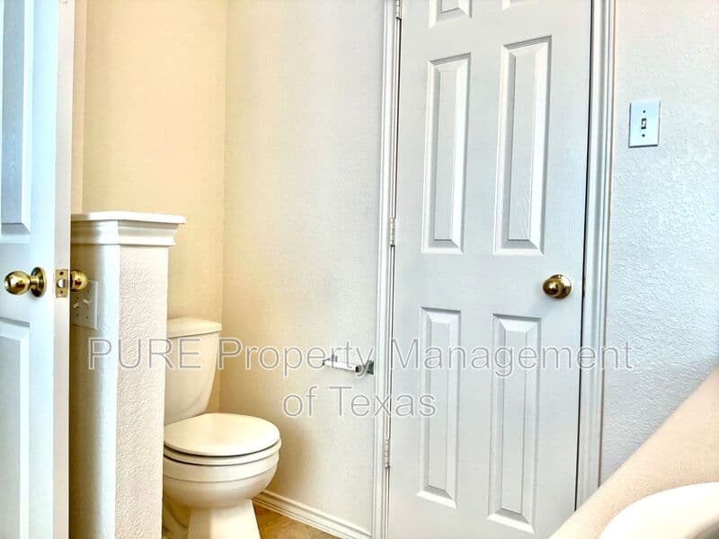 Pflugerville Condo: 708 Jane Austen Trail