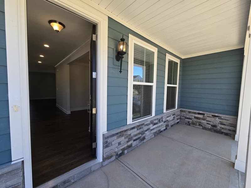 Knightdale House: 421 Hawkeye Drive