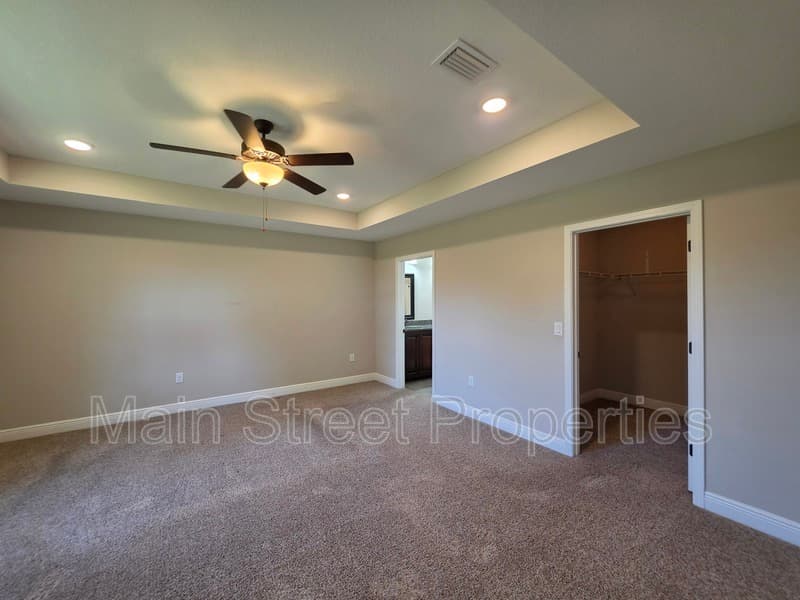 Milton House: 8839 Longmont Way