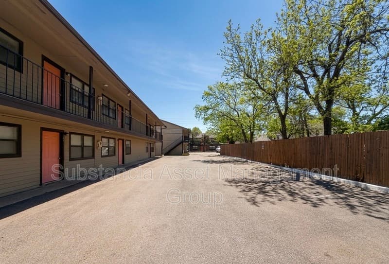 Oklahoma City Condo: 1433 Northwest 24th Street - 205