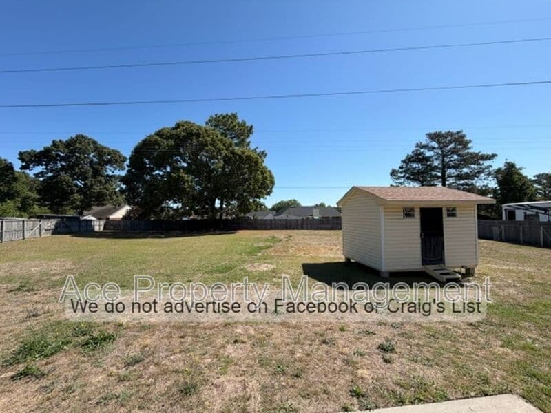 Raeford House: 108 Peregrine Place