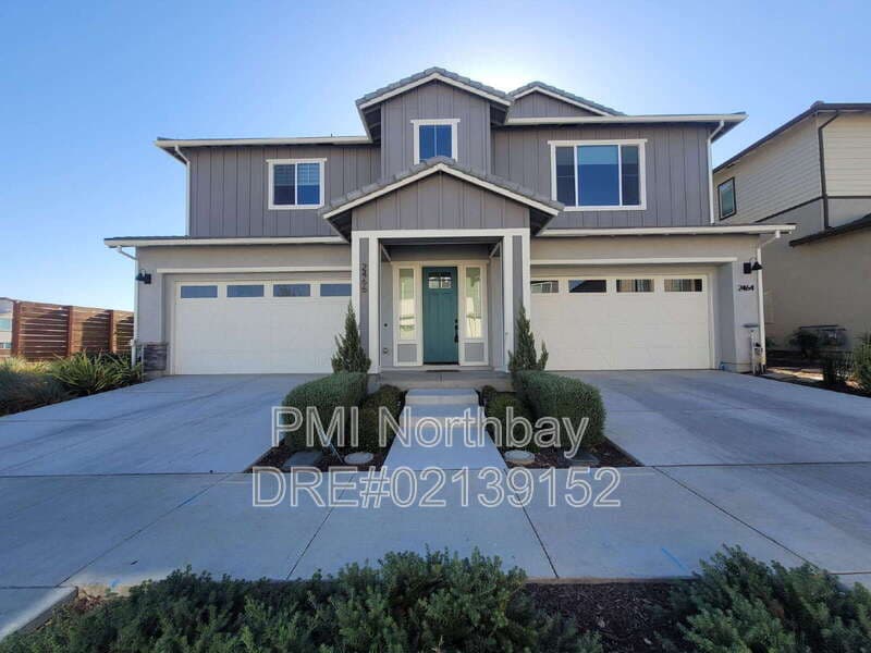 Fairfield House: 2466 Shore Vista