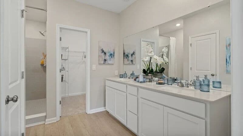 Minneola House: 3038 Granite Rdg Ave